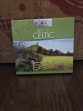Best of Celtic 3CD Box Set Irish Folk Music Riverdance Molly Malone Countdown